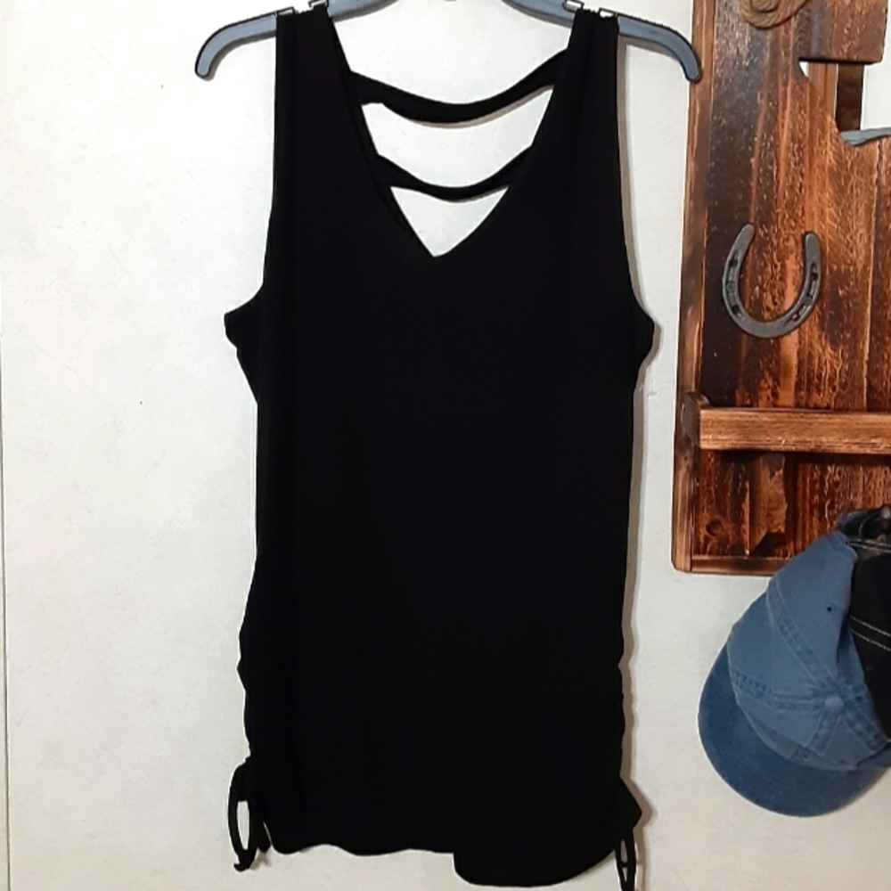 SZ L CRISS CROSS SUMMER TOP